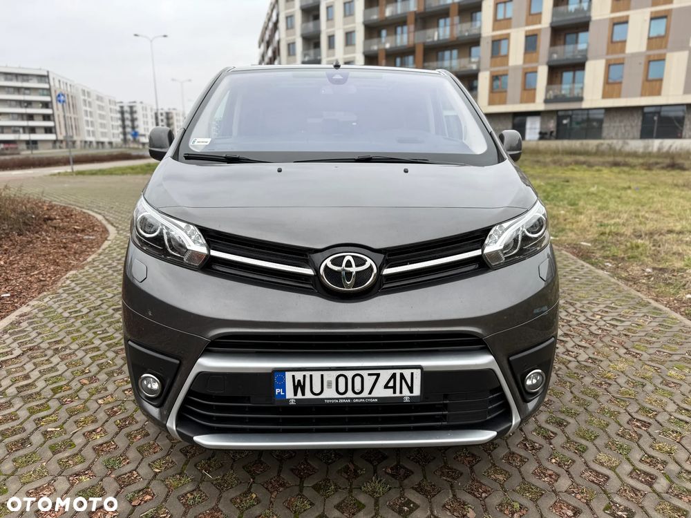 Toyota Proace Verso - 2