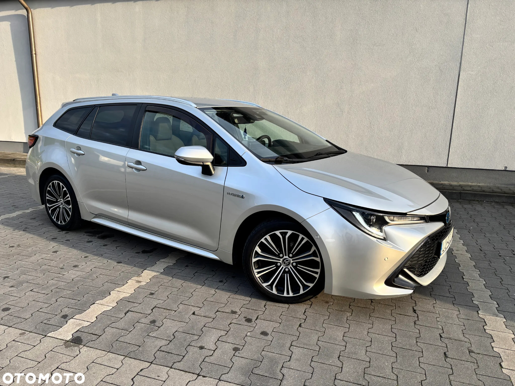 Toyota Corolla 1.8 Hybrid Comfort - 4