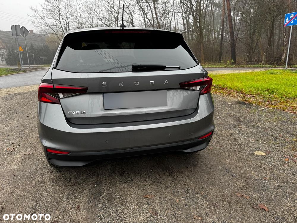 Skoda Fabia 1.0 Ambition - 4