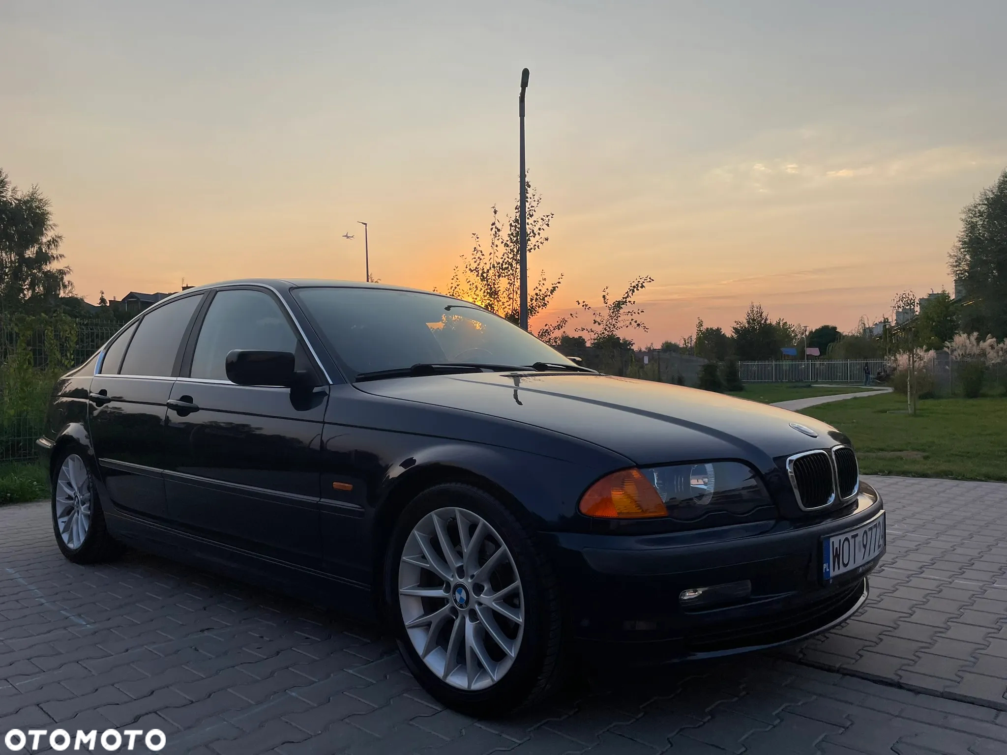 BMW Seria 3 320i - 37