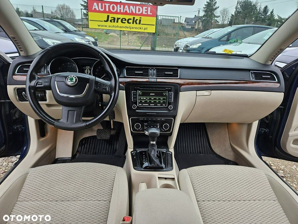 Skoda Superb - 12