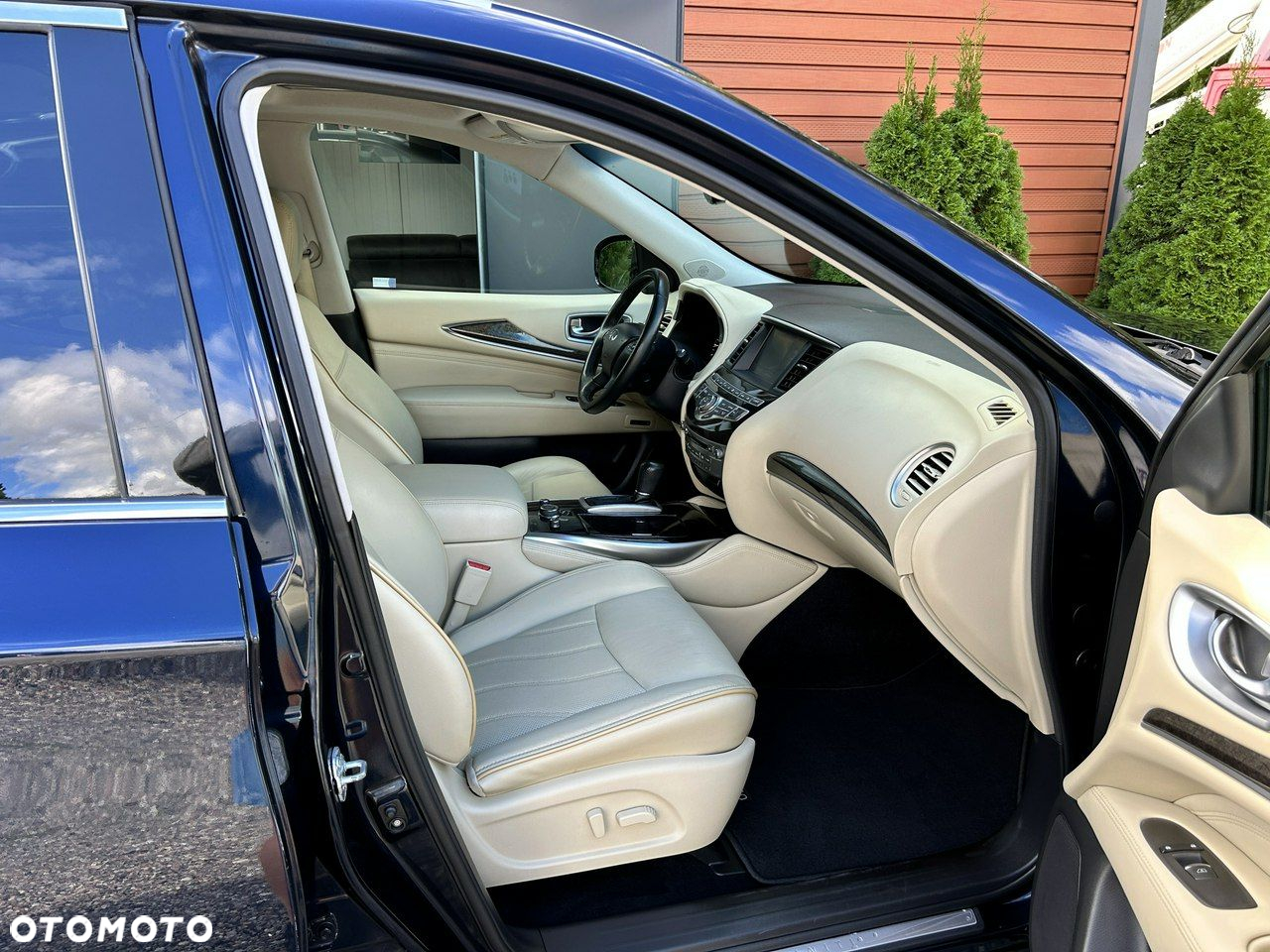 Infiniti QX60 3.5 Elite - 25