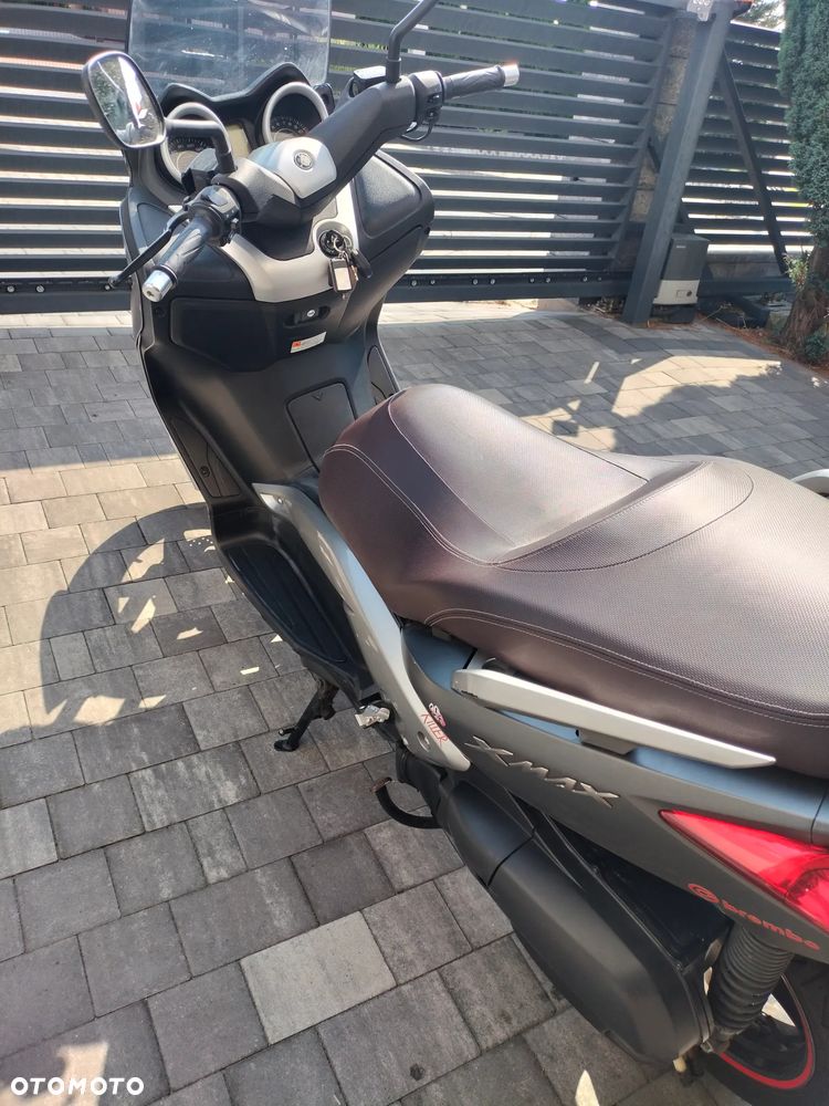 Yamaha X-max - 14