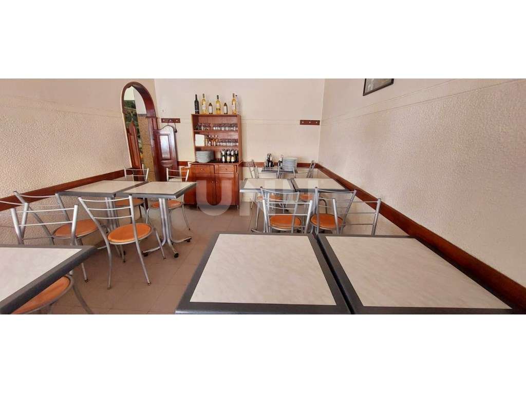Café/Restaurante com História em Cavadas - Grande imagem: 5/27
