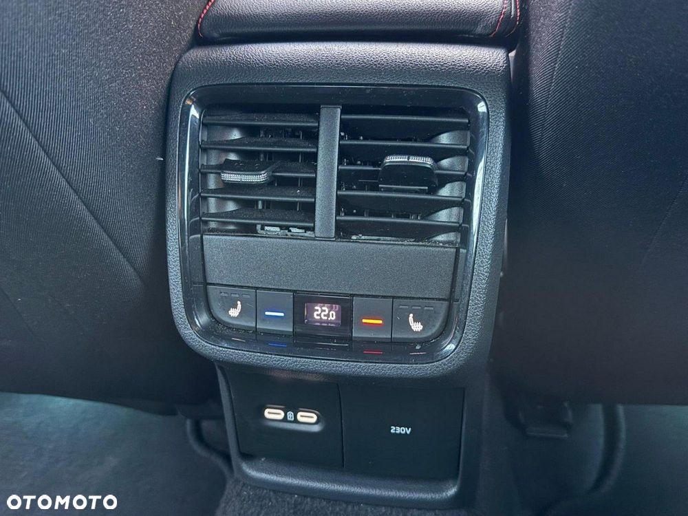 Skoda Octavia 2.0 TSI RS DSG - 23