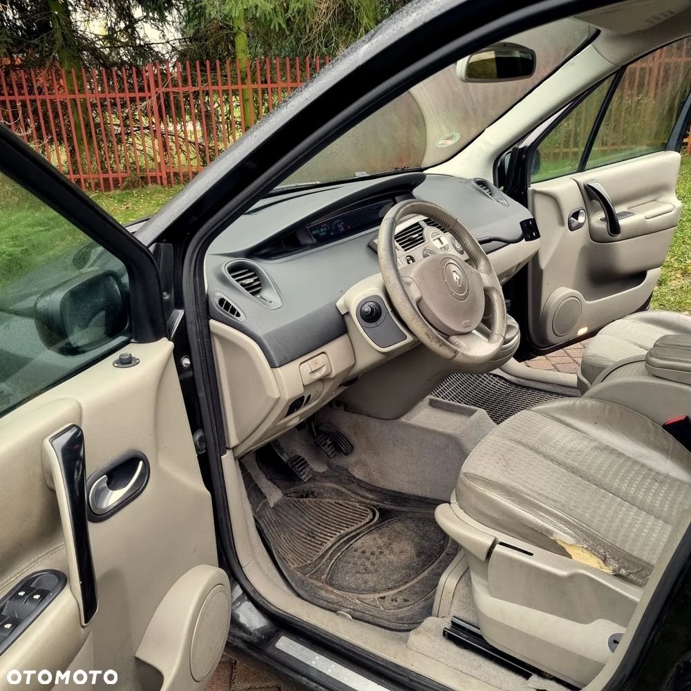 Renault Scenic 1.6 Confort Privilege - 5