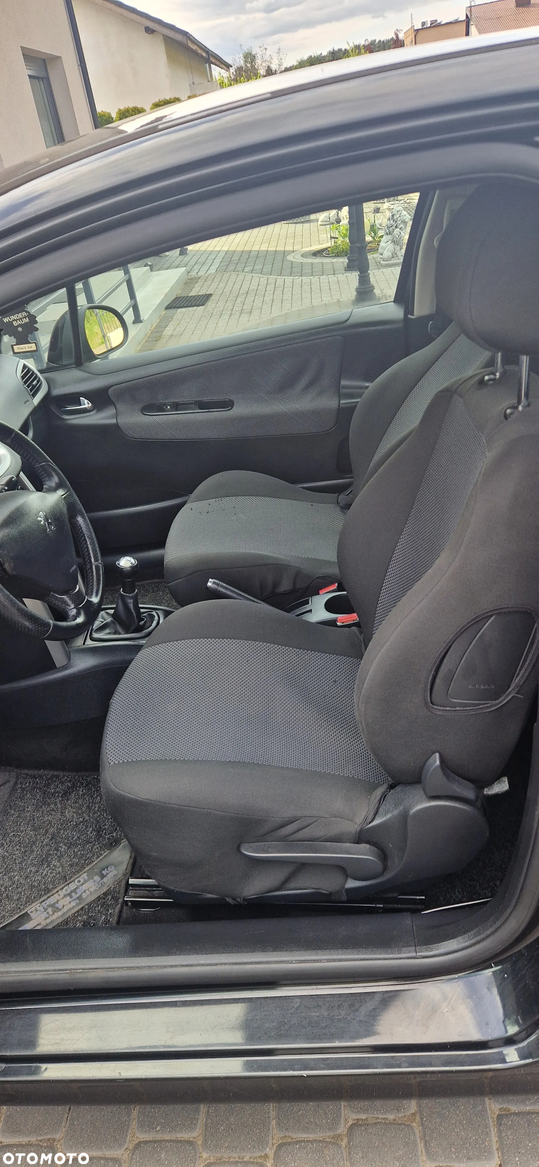 Peugeot 207 1.4 16V Trendy - 9