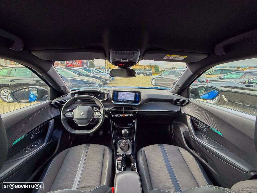 Peugeot 2008 1.2 PureTech Allure Pack - 23