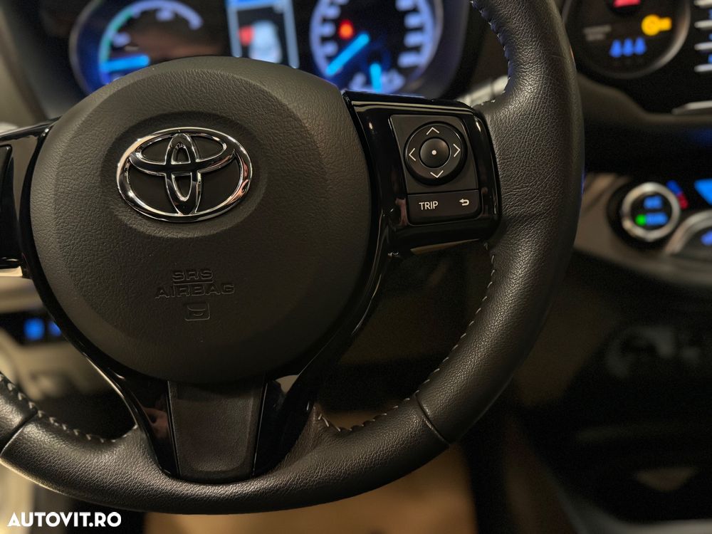 Toyota Yaris 1.5 VVT-i HSD Sol - 19