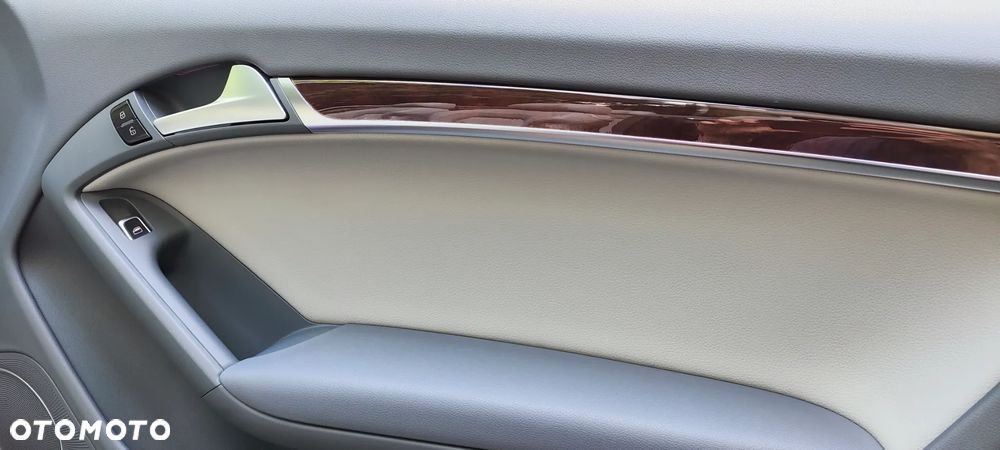 Audi A5 Cabrio - 28