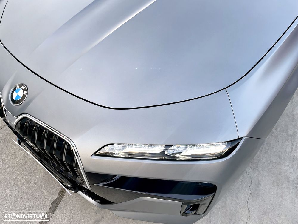 BMW 740 d xDrive Pack Desportivo M - 56