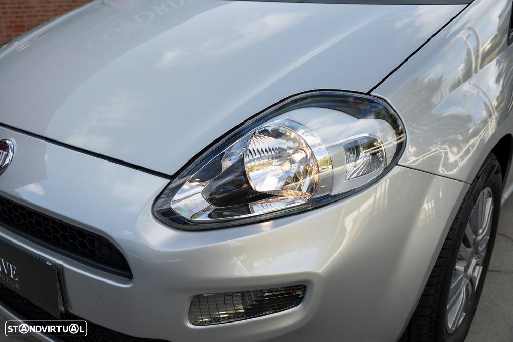 Fiat Punto 1.3 M-Jet Lounge S&S - 13