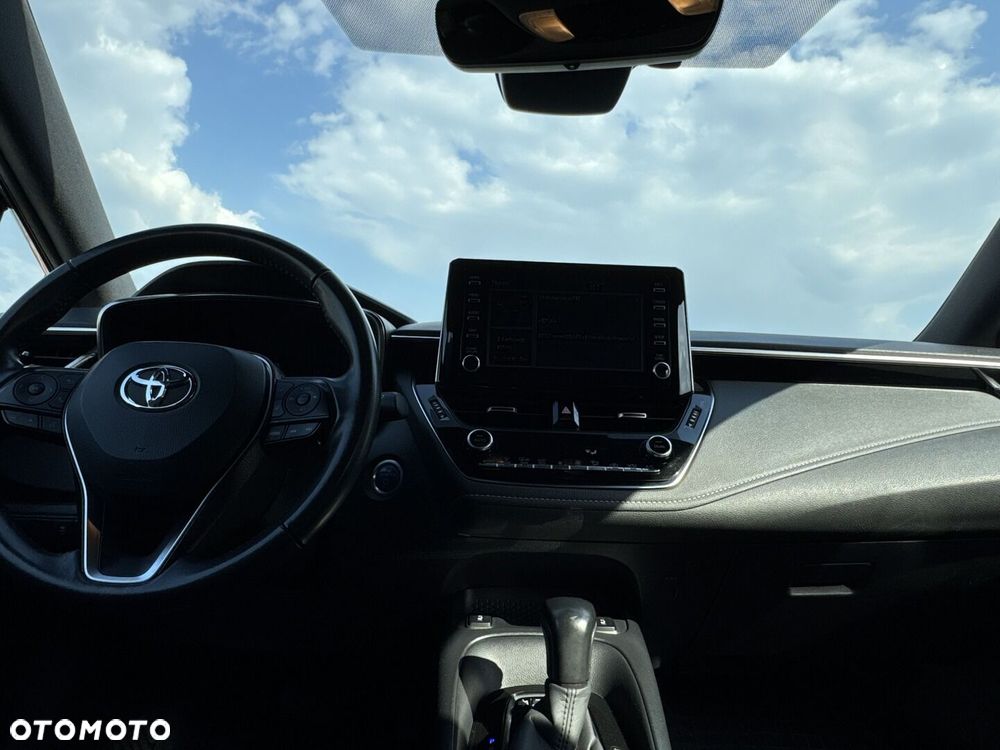 Toyota Corolla 1.8 Hybrid Comfort - 12