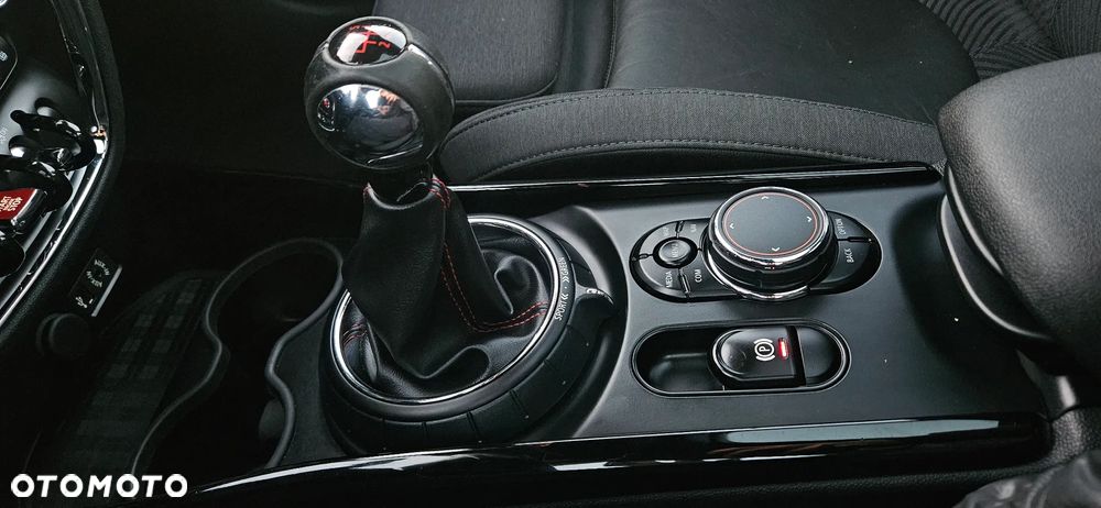 MINI Clubman Cooper D John Cooper Works Trim - 16