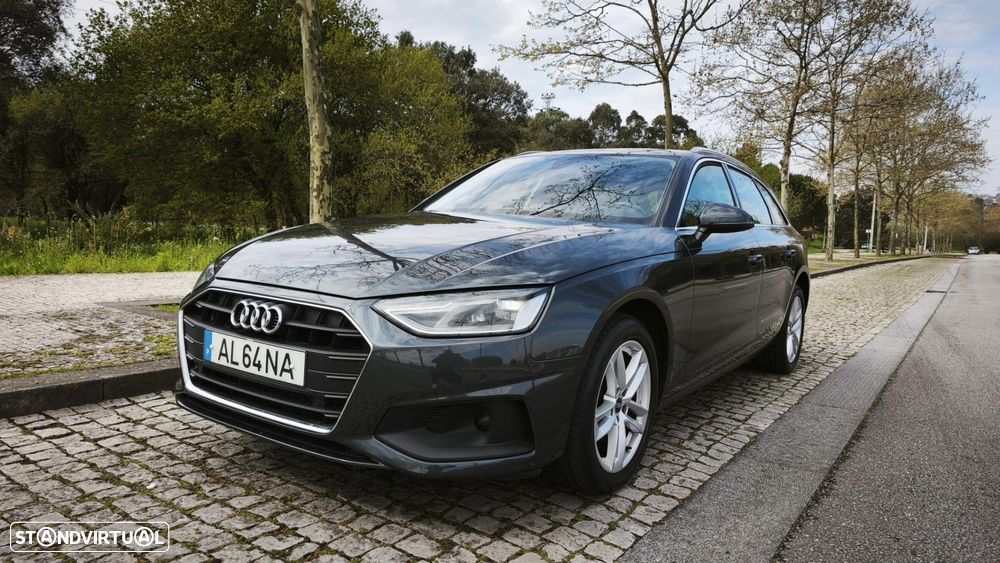 Audi A4 Avant 30 TDI S tronic - 3
