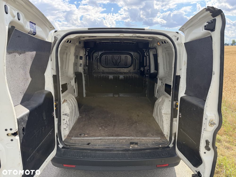 Fiat Doblo - 8