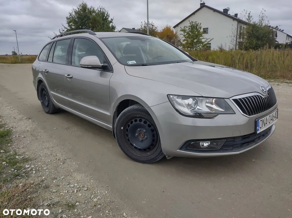 Skoda Superb 1.8 TSI Active - 3
