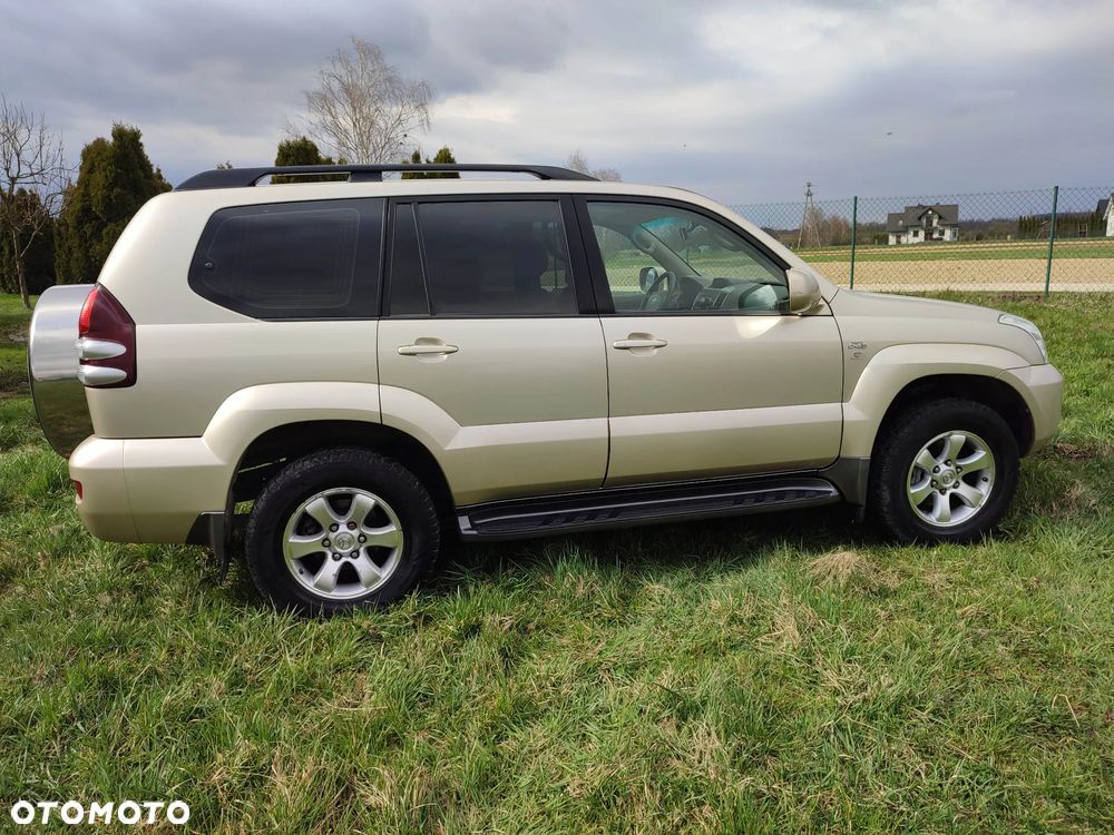 Toyota Land Cruiser 3.0 D Luna Platinium - 4