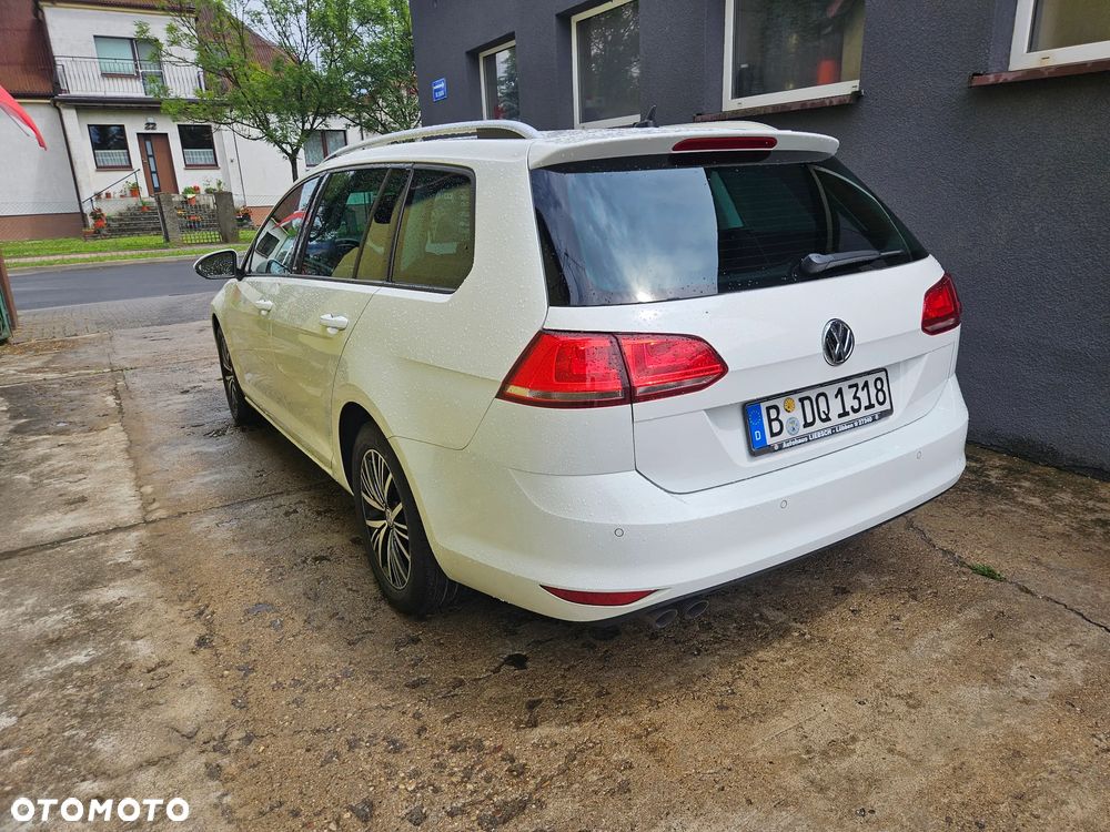 Volkswagen Golf 2.0 TDI BlueMotion Technology Allstar - 5