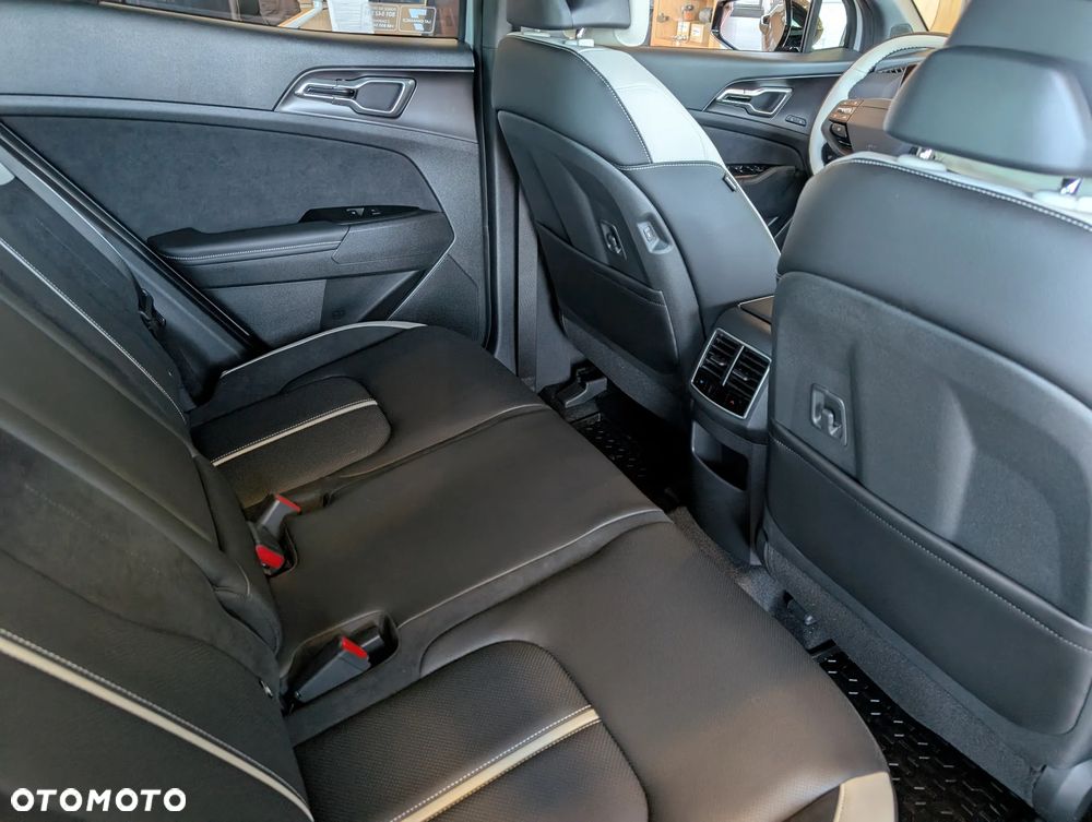 Kia Sportage 1.6 T-GDI HEV GT Line 4WD - 6