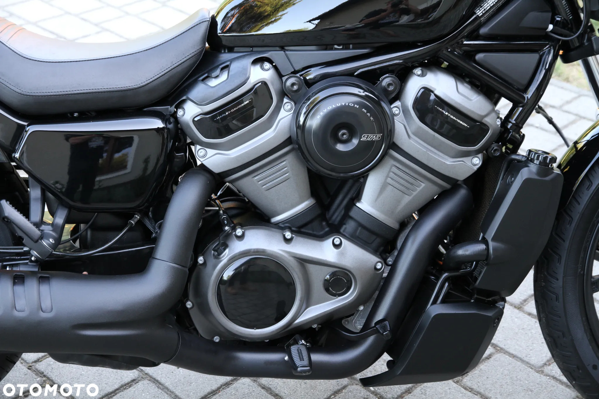 Harley-Davidson Sportster Nightster 975 - 21
