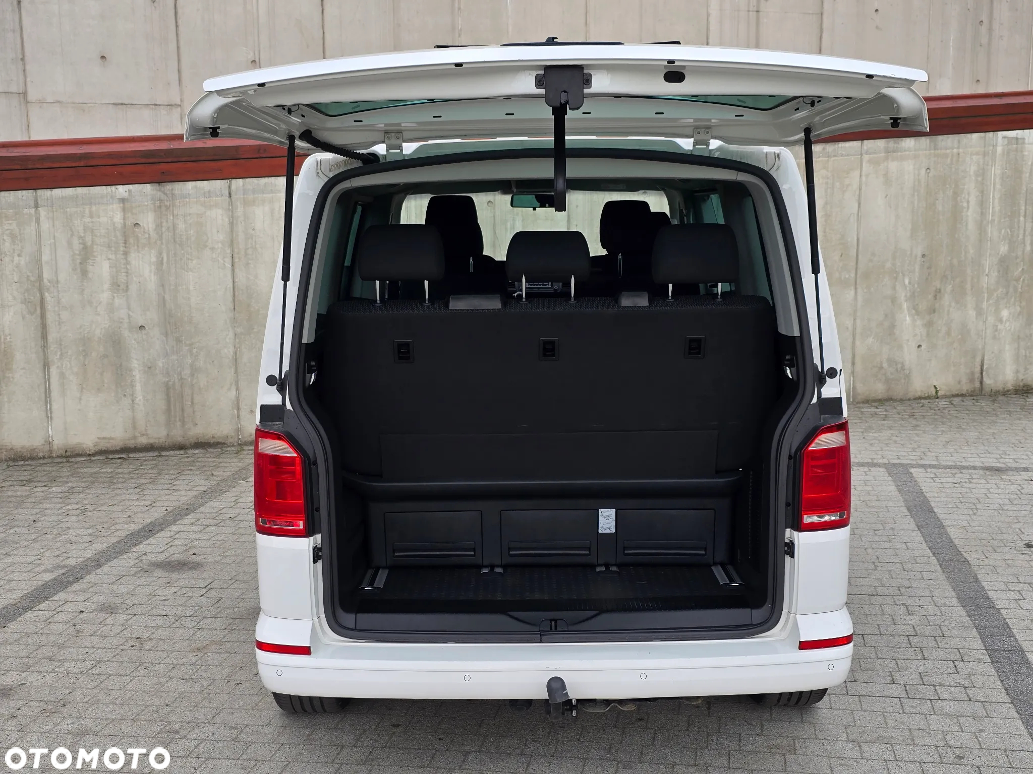 Volkswagen Multivan 2.0 TDI L1 DSG - 34