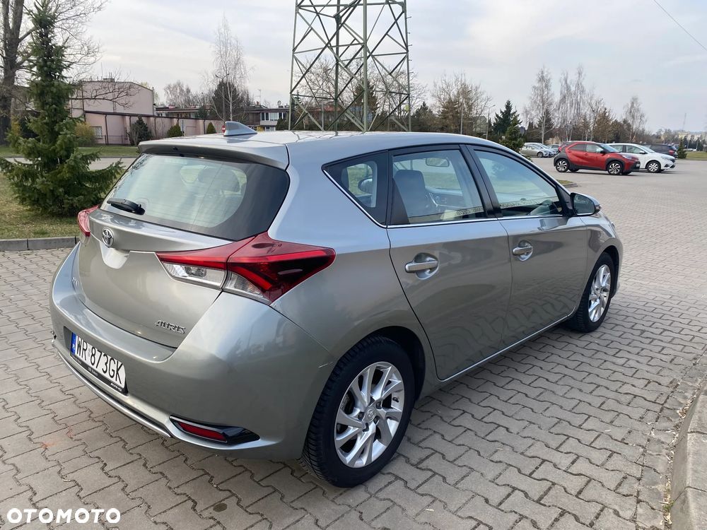 Toyota Auris 1.33 VVT-i Active - 5