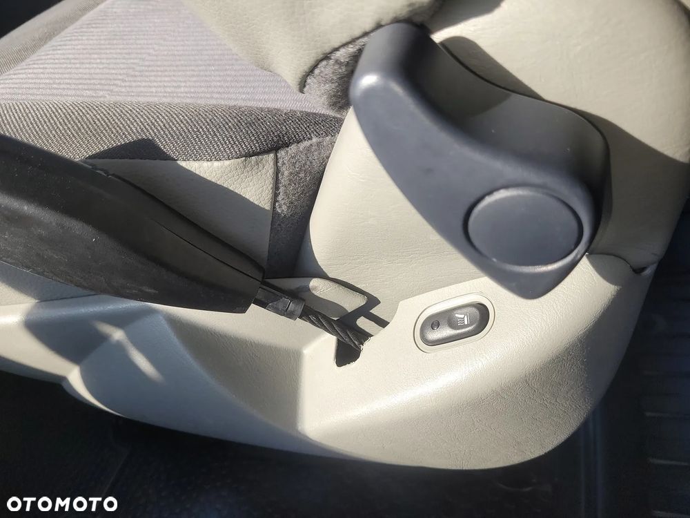 Renault Renault TRAFIC / VIVARO L2H1 2.0DCi 115KM - DUBELKABINA - 2x Drzwi Przesuwne - 17