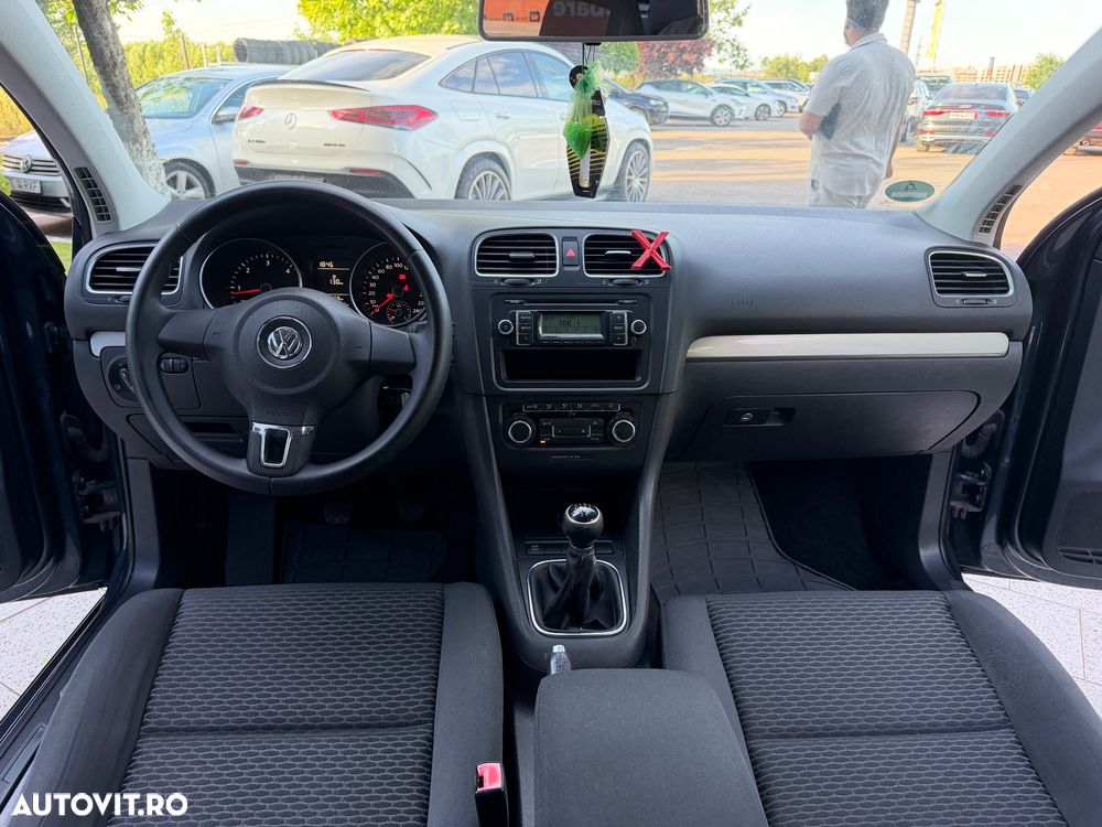 Volkswagen Golf 2.0 TDI Highline - 8