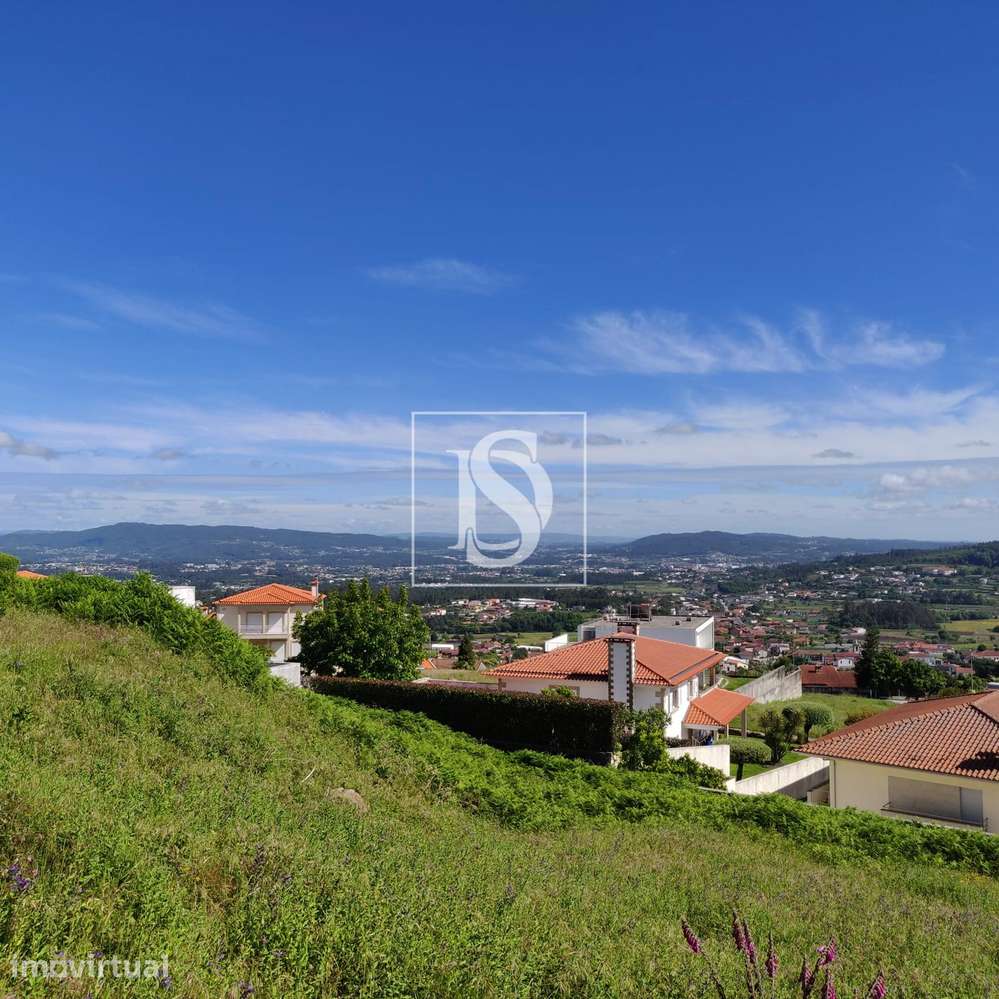 Terreno  Venda em Carapeços,Barcelos - Grande imagem: 2/7