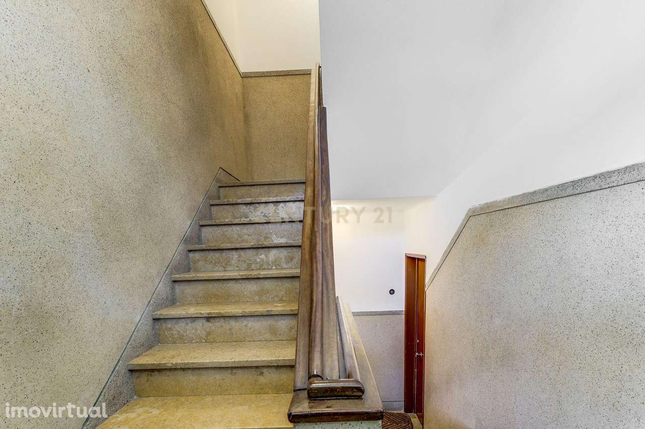 Apartamento T2 ,Terraço, 84m2, Rua General Teófilo da Trindade, Arrend - Grande imagem: 3/14