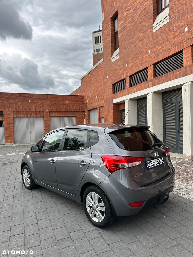 Hyundai ix20 1.4 blue Trend - 14