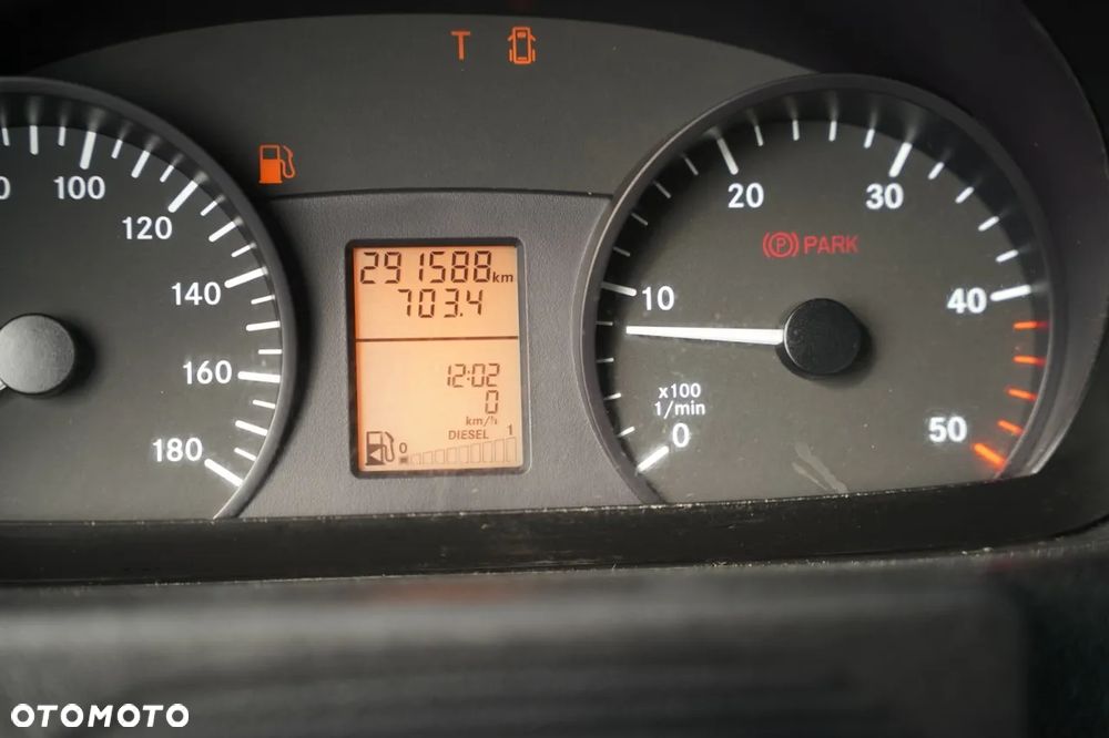Mercedes-Benz / SPRINTER 516 / KLIMATYZACJA / SPROWADZONY / - 37