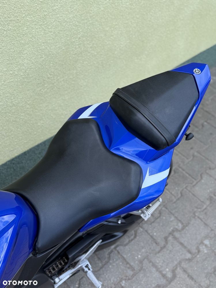 Yamaha R6 - 35