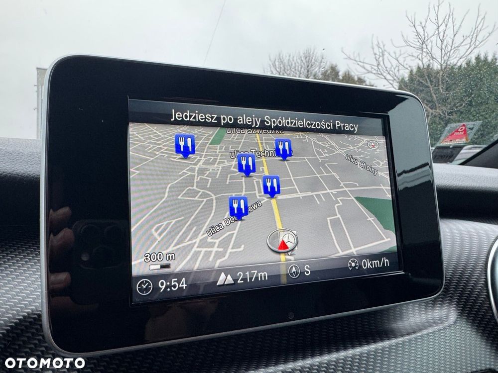 Mercedes-Benz Klasa V - 30