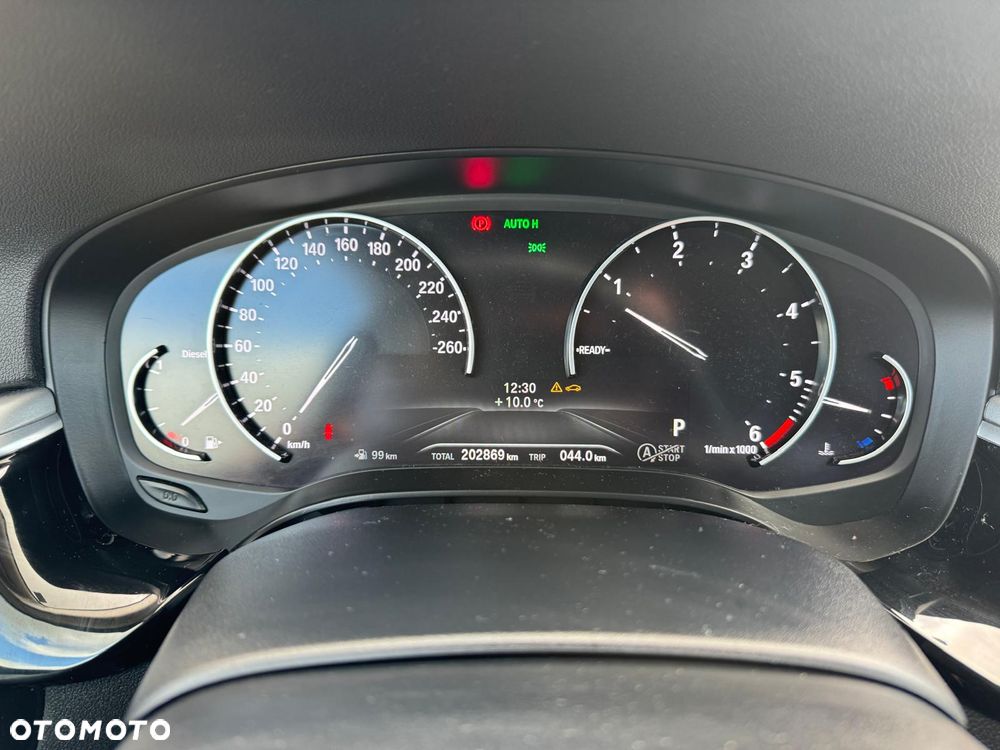 BMW Seria 5 520d Luxury Line - 19