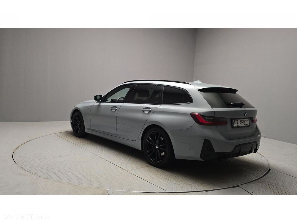 BMW Seria 3 320d xDrive M Sport - 4