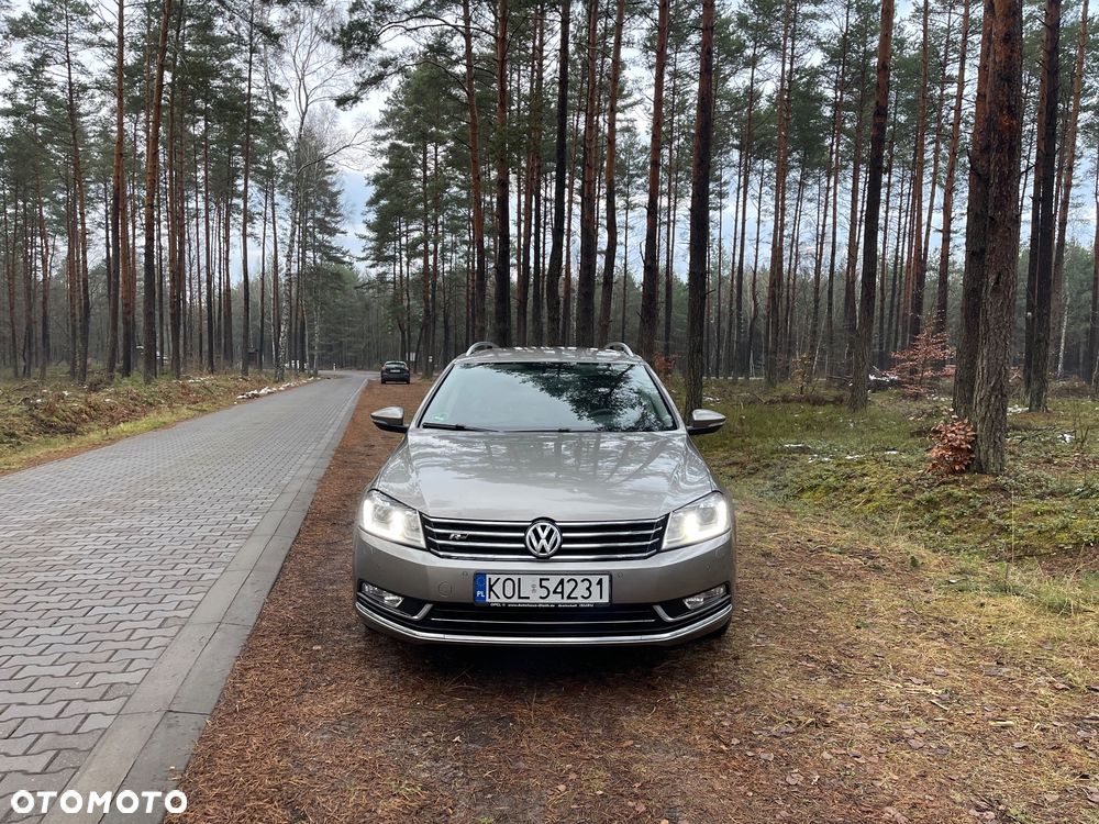 Volkswagen Passat 2.0 TDI DSG BlueMotion Technology Business Edition - 1