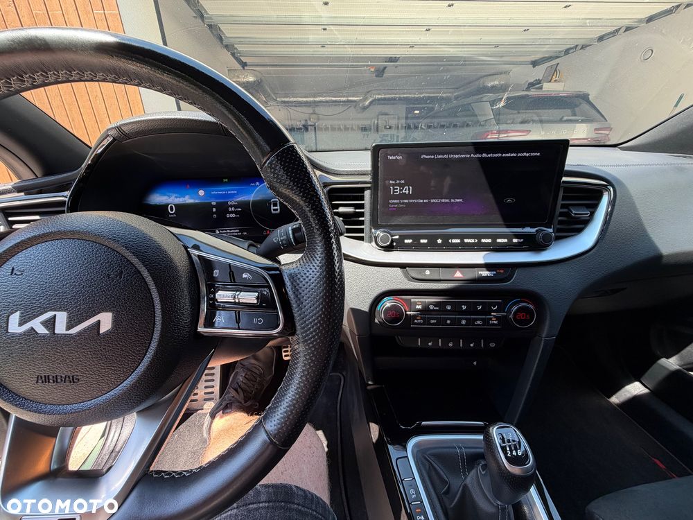 Kia ProCeed 1.5 T-GDI GT Line - 10
