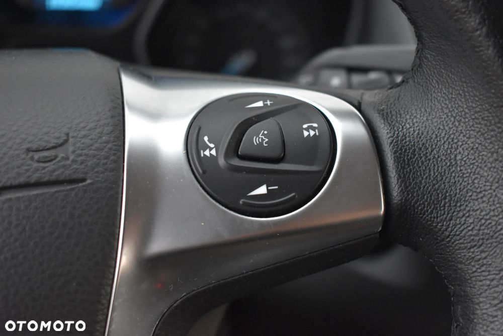 Ford Focus - 38