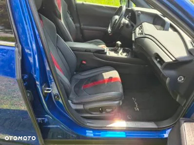 Lexus UX 250h GPF F Sport 2WD - 12