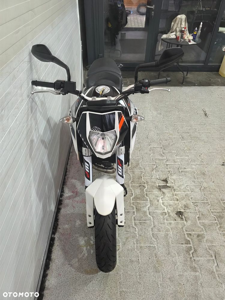 KTM Duke - 21