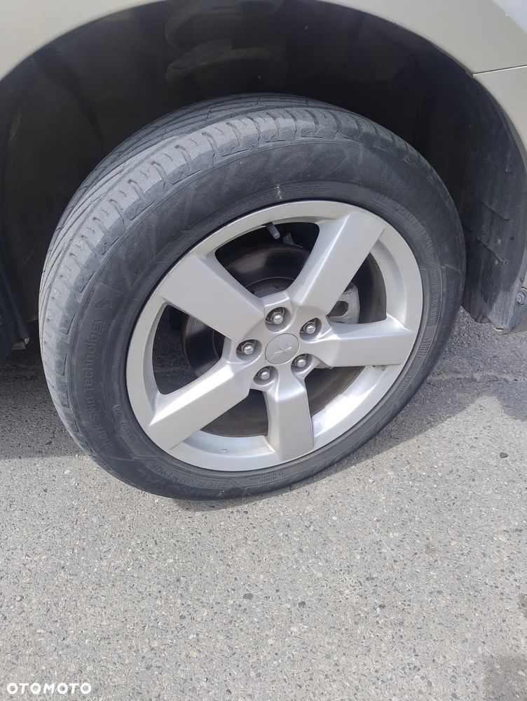 Mitsubishi Outlander 2.4 Invite 2WD - 12