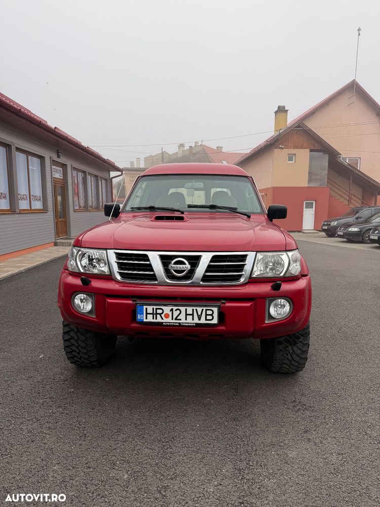 Nissan Patrol y61 - 1