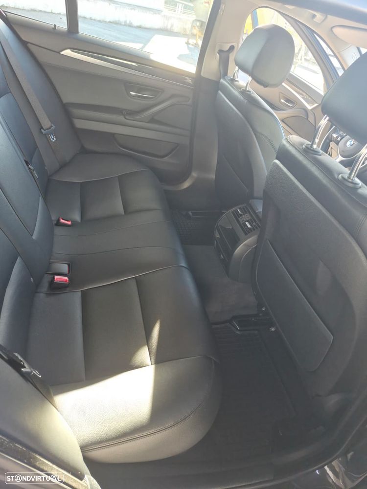 BMW 530 d Pack M Auto - 32