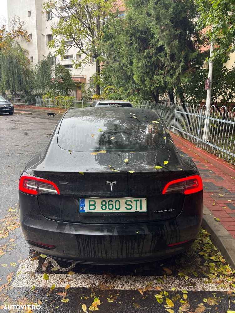 Tesla Model 3 2019 photo 2