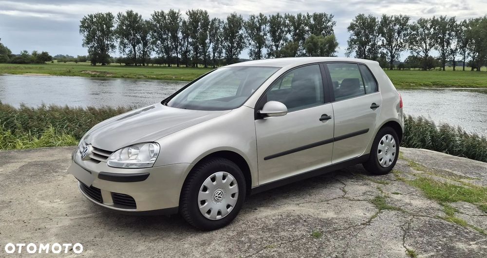 Volkswagen Golf - 3