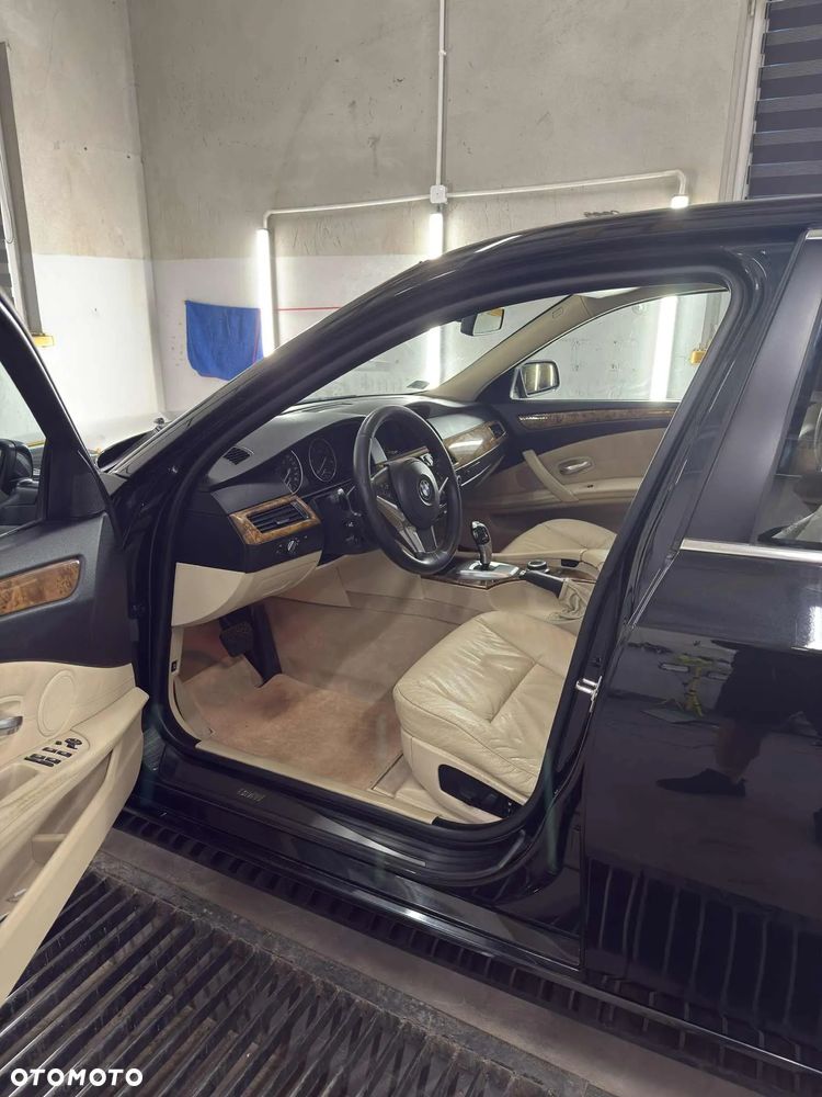 BMW Seria 5 - 11