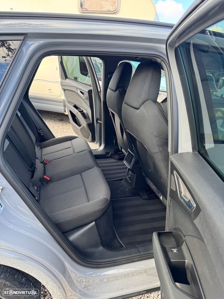 Audi Q4 e-tron 40 82 kWH - 5