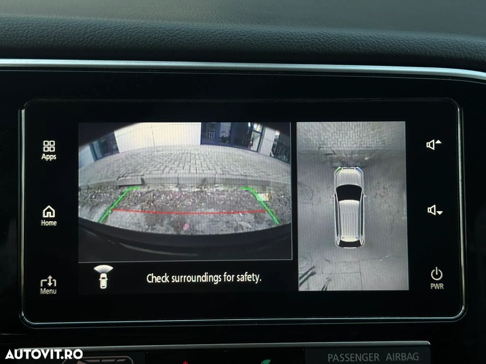 Mitsubishi Outlander 2.4 4WD Plus - 29